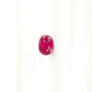 Burmese Ruby Pigeon Blood Red Oval 1CT G171
