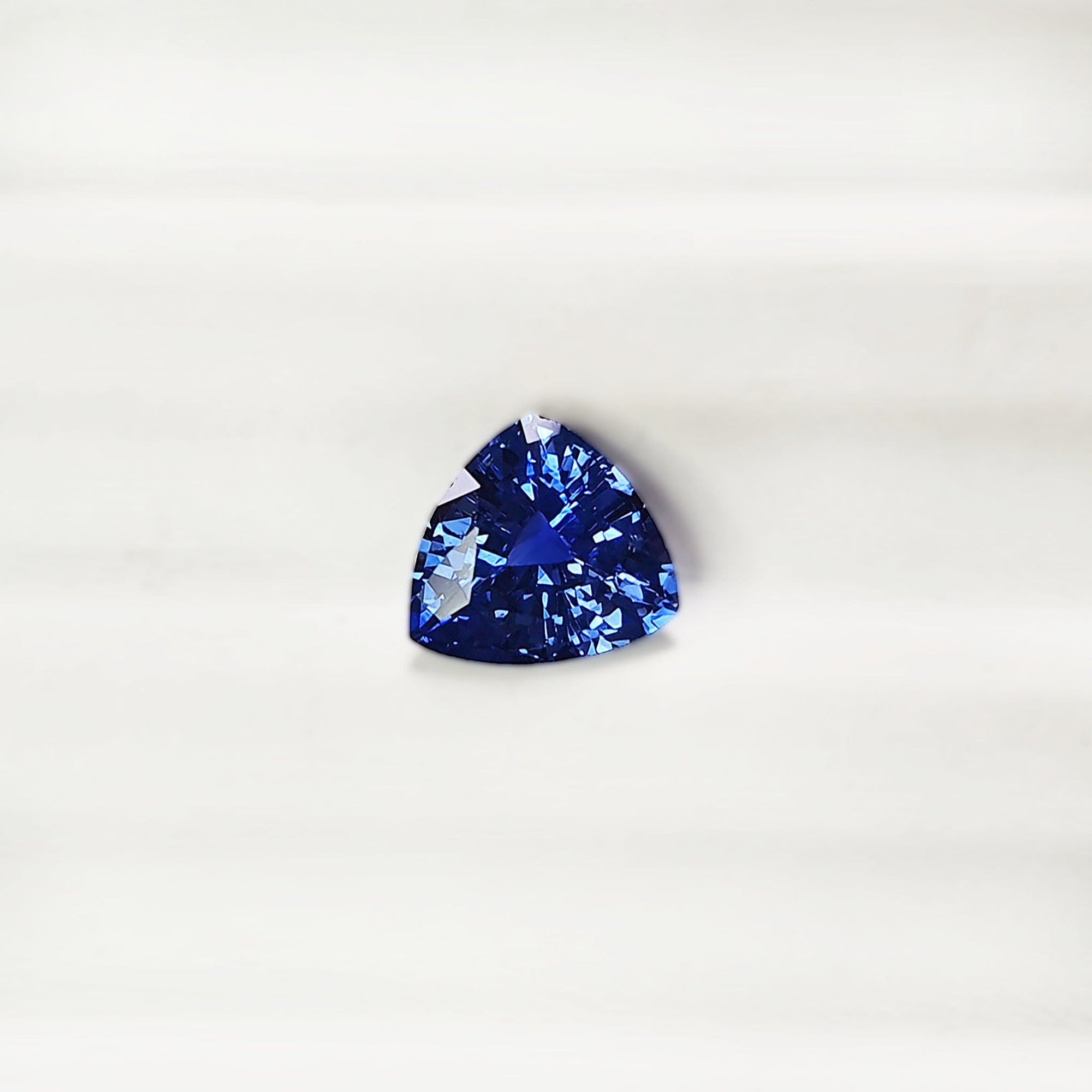 Blue Sapphire Trillion 1.8CT G222