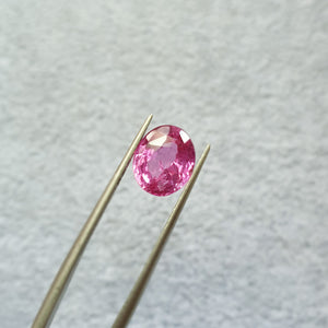 Pink Sapphire 3.07CT Oval GIA M288