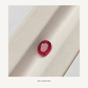 G767 UNHEATED RUBY OVAL 1.55CT - 04-G767-INDOOR-TRAY-CRACK-CLEAN-v4