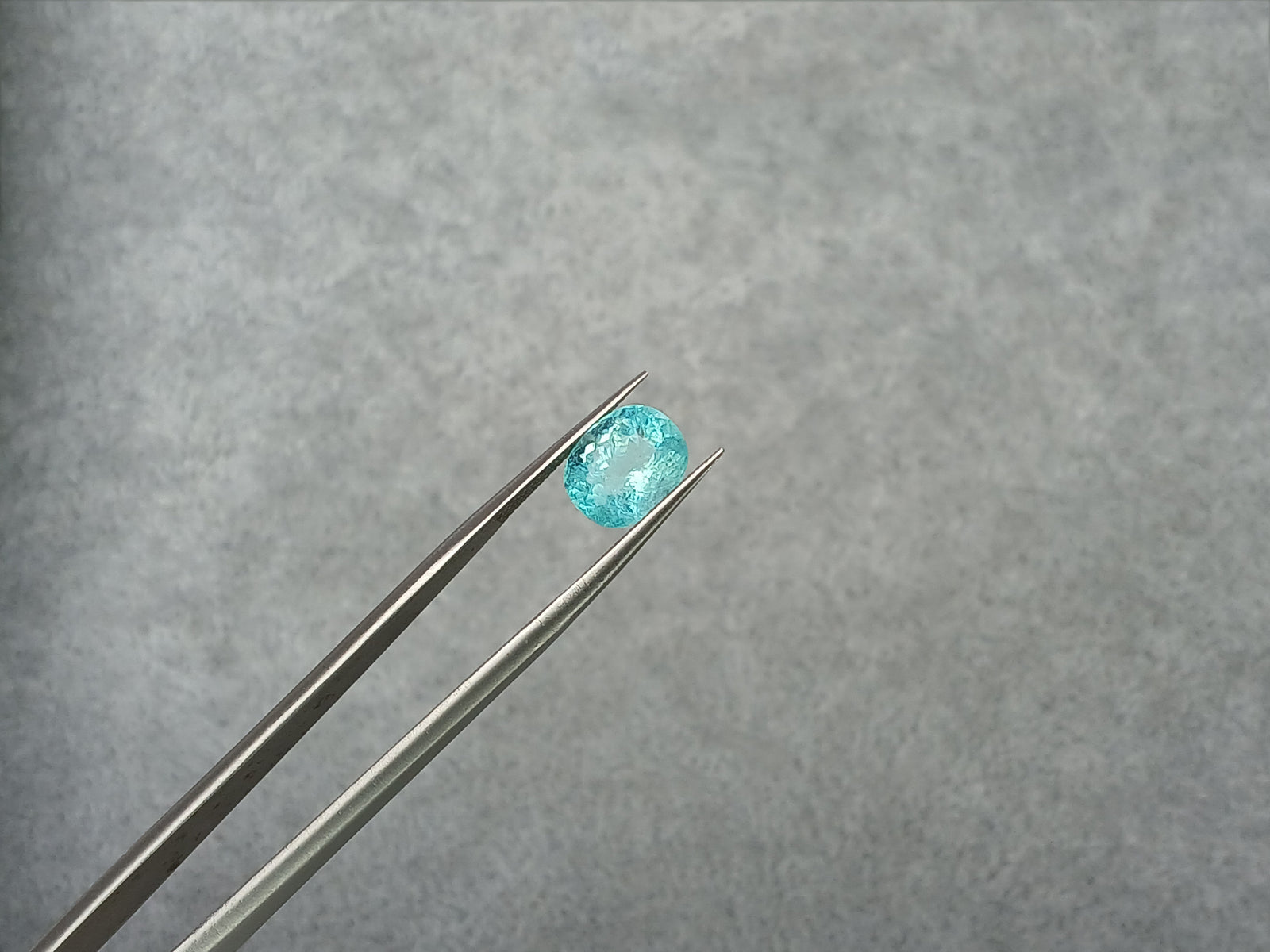 G732 PARAIBA TOURMALINE OVAL 3.56CT