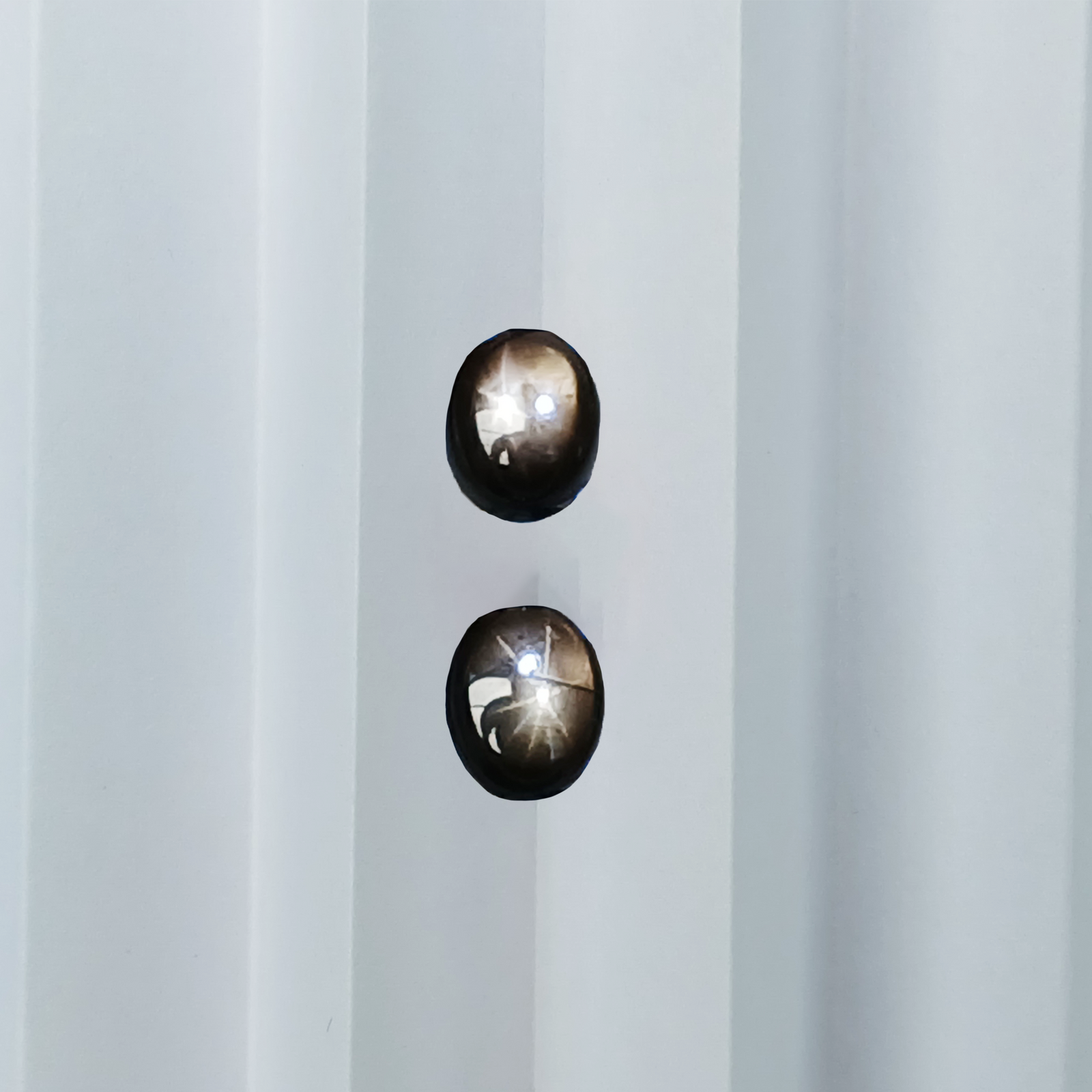 G722	BLACK STAR SAPPHIRE 3.56CT