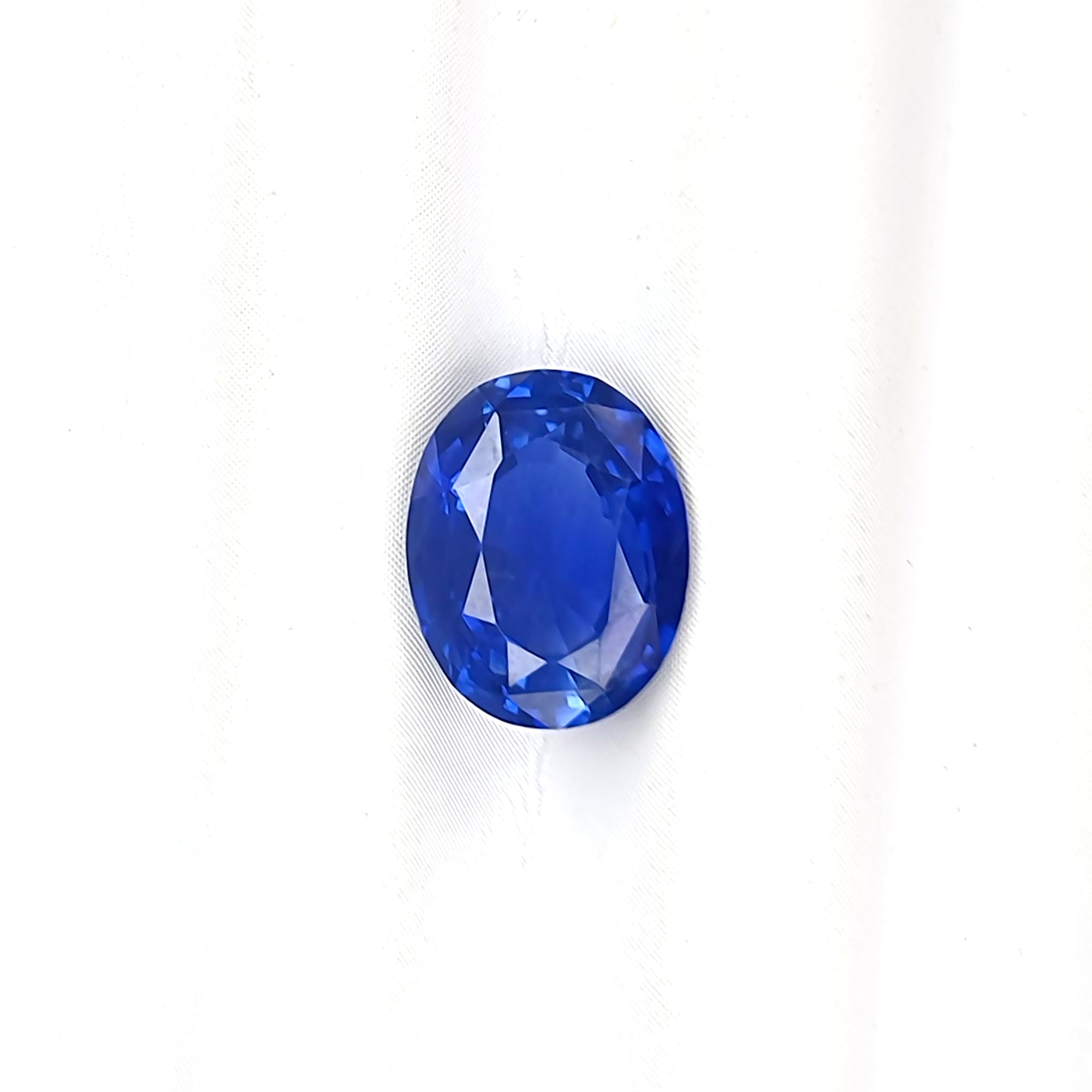 Cornflower Blue Sapphire Oval 3.05CT G247