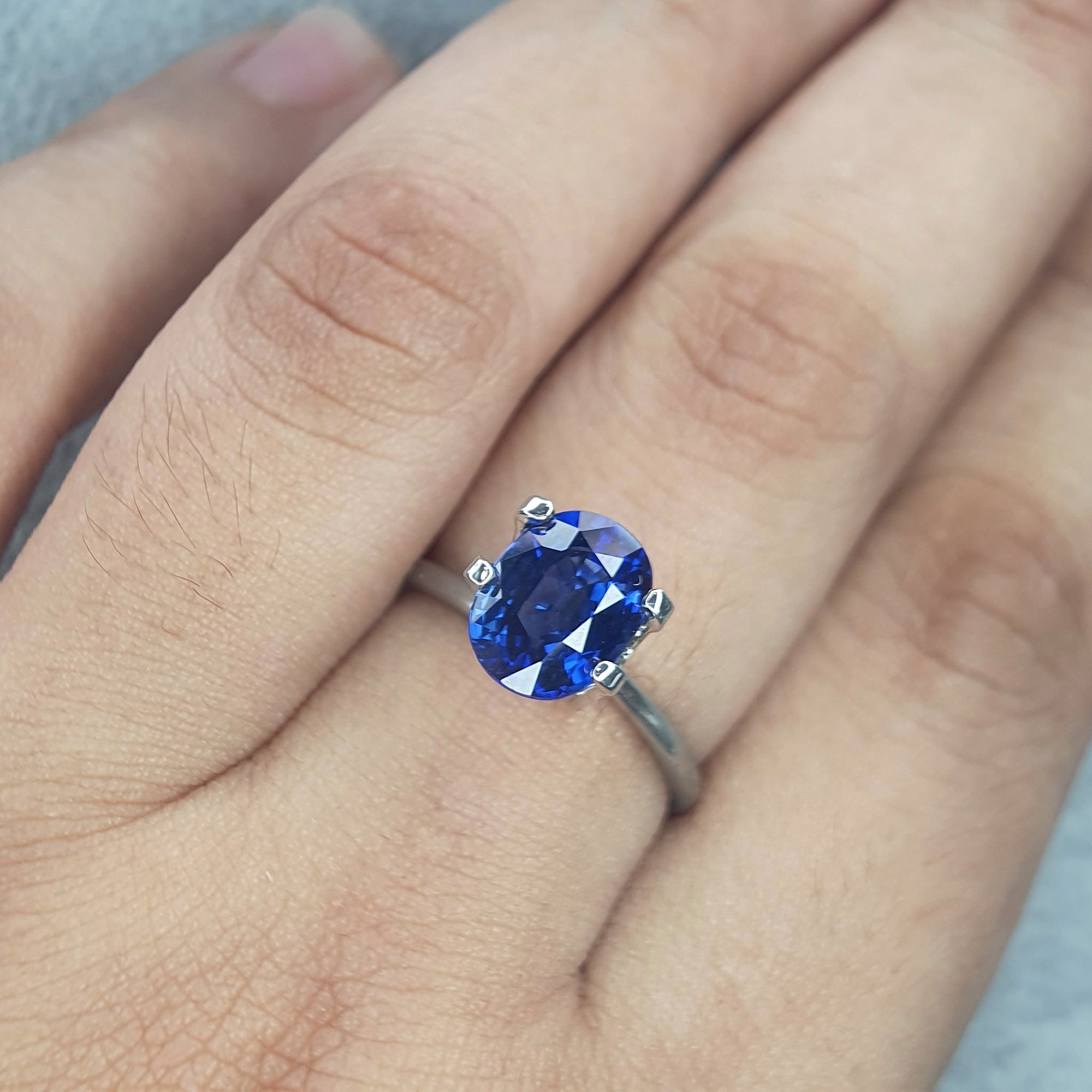 Vivid Blue Sapphire Oval 3.14CT G248