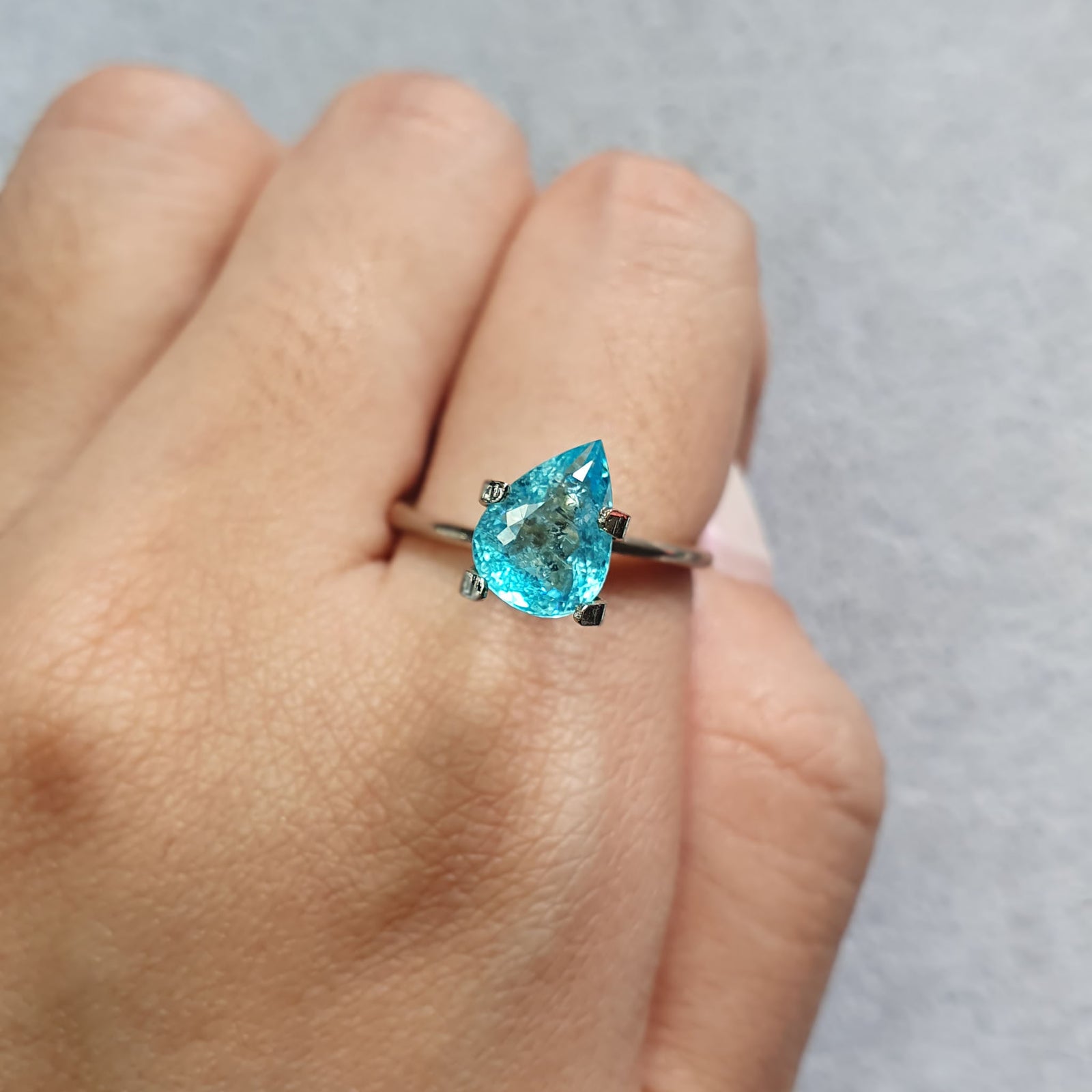 G276 Paraiba Tourmaline Pear 1.73CT