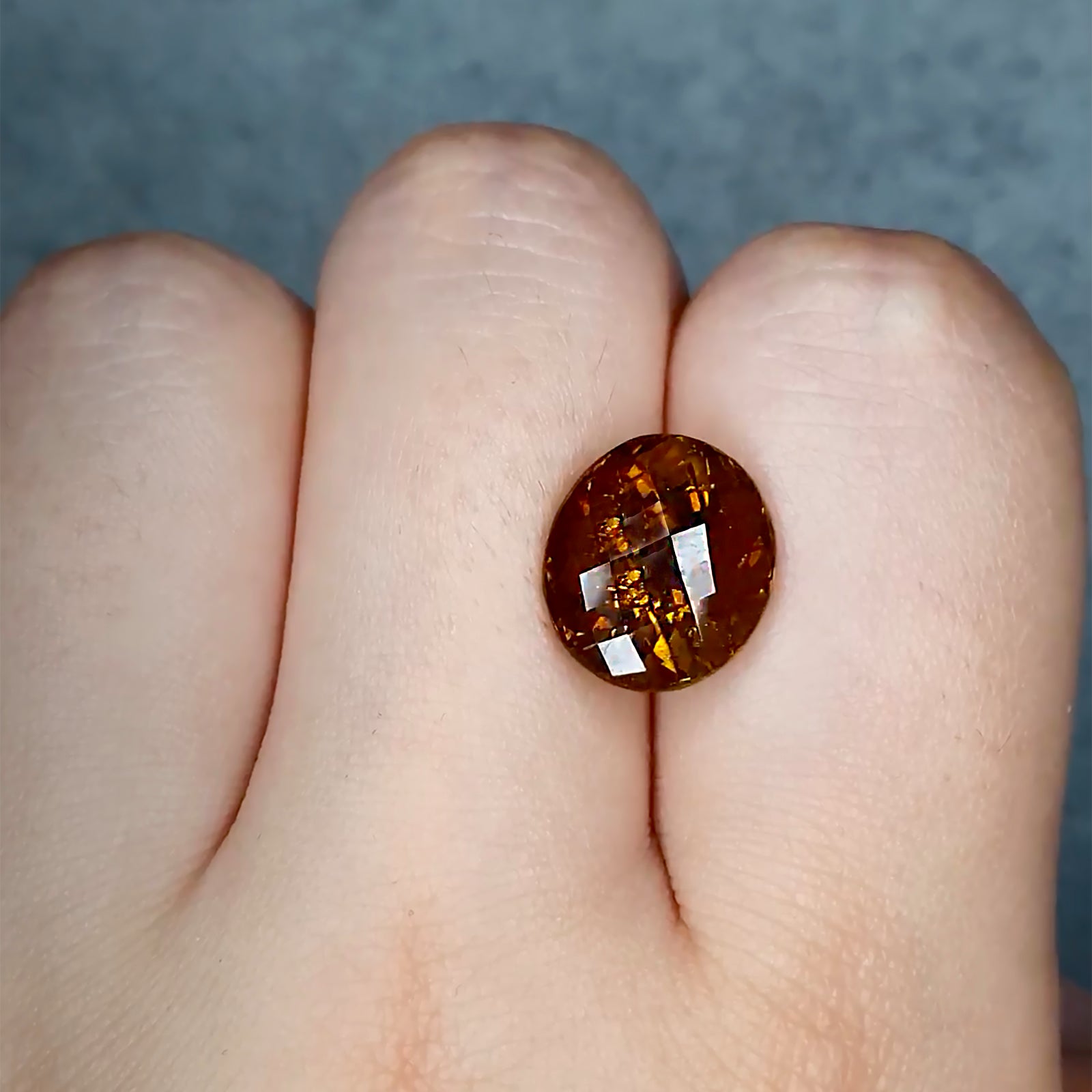 Colour Change Tourmaline Davit 6CT G317