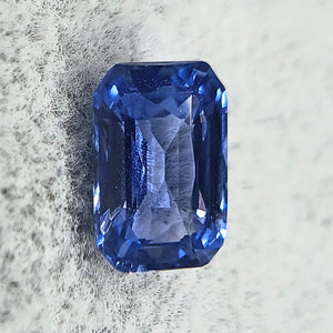 G327 BLUE SAPPHIRE EMERALD 3.20CT