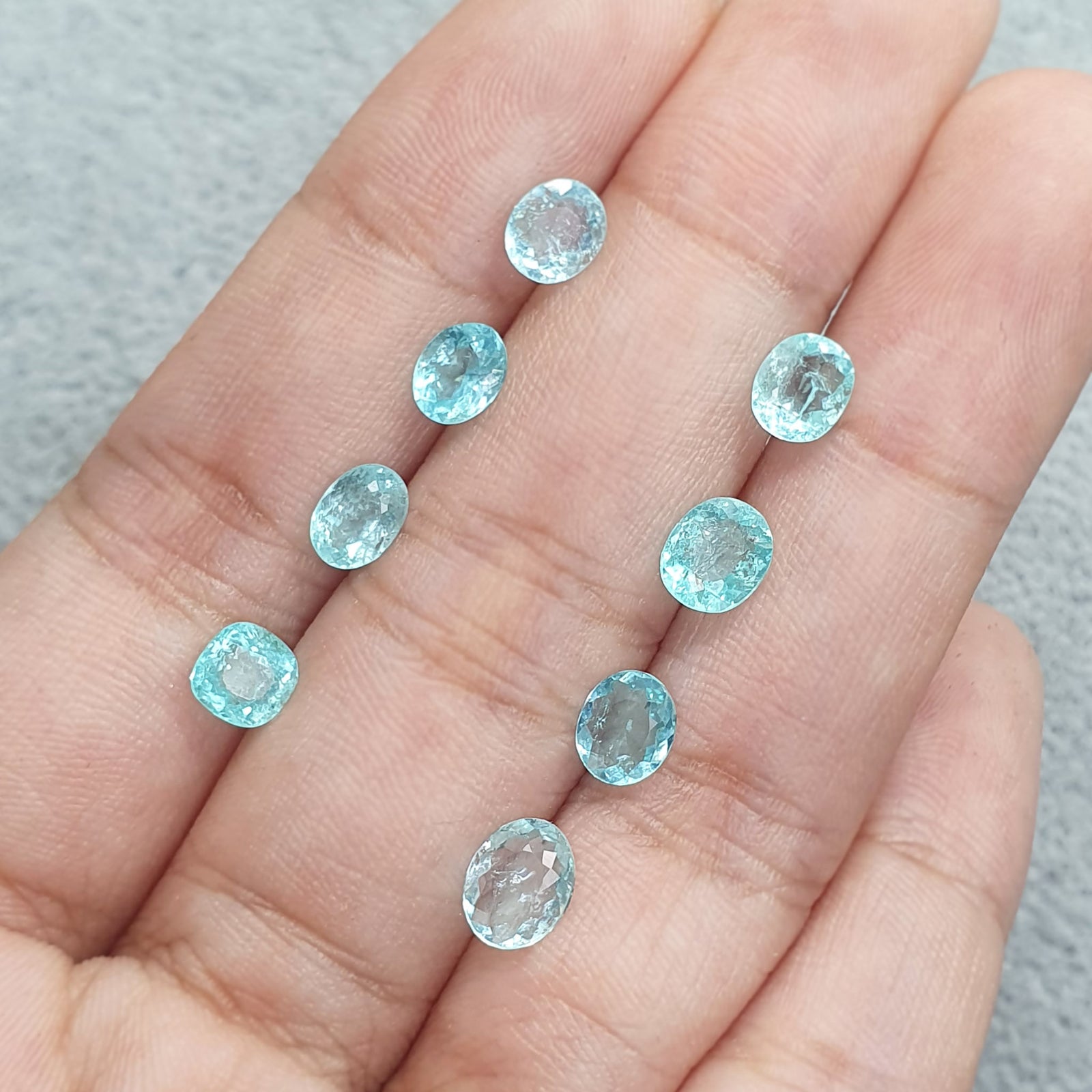 G736 PARAIBA TOURMALINE SOLITAIRE OVAL 0.42-0.65CT