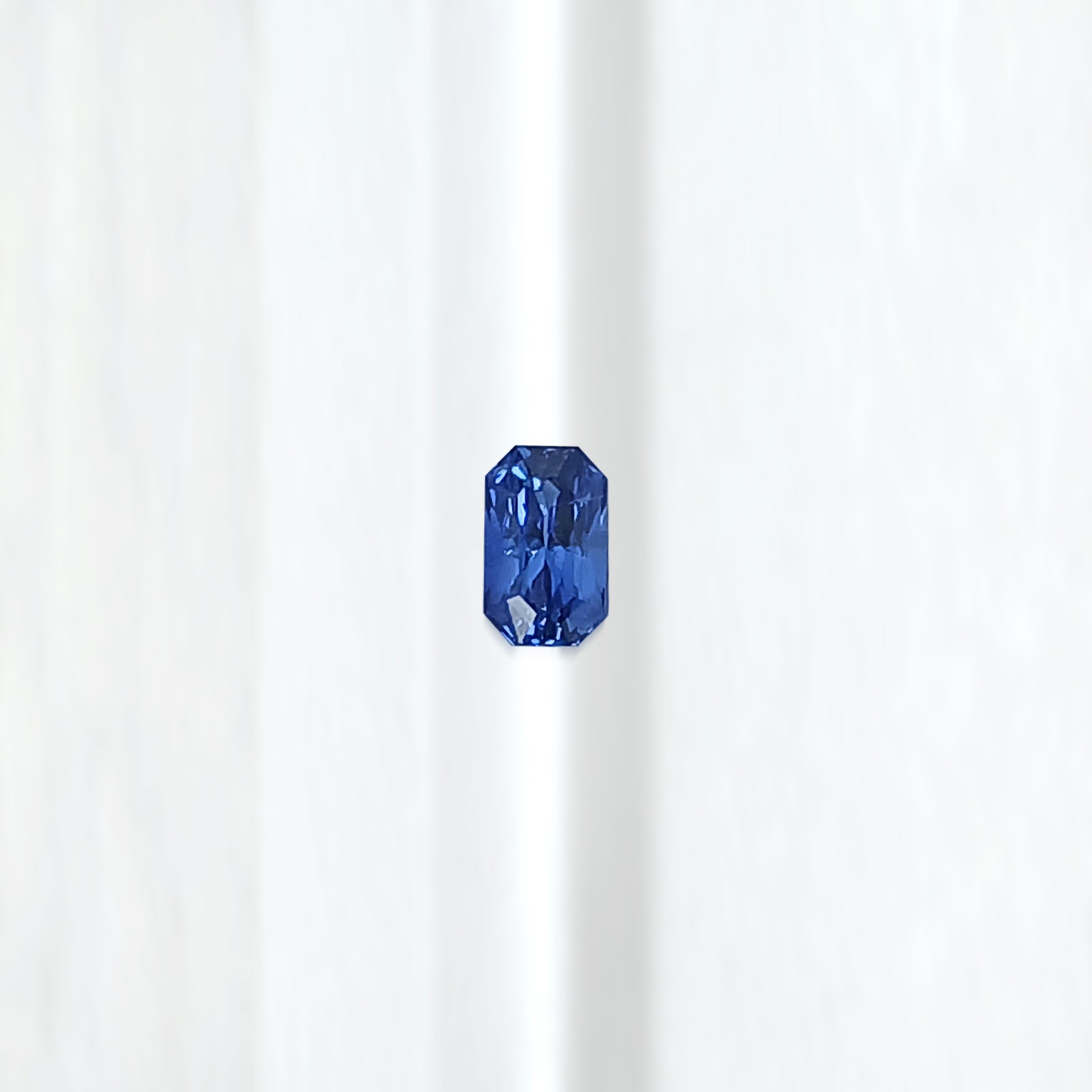 G711 BLUE SAPPHIRE EMERALD 1.7CT