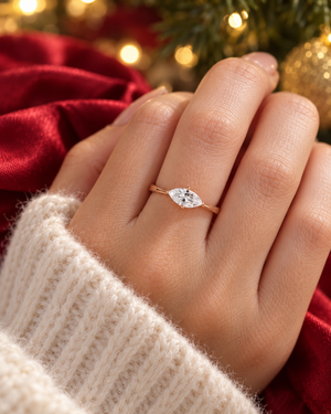 Uno Jean Marquise Solitaire Ring 0.5CT AU327
