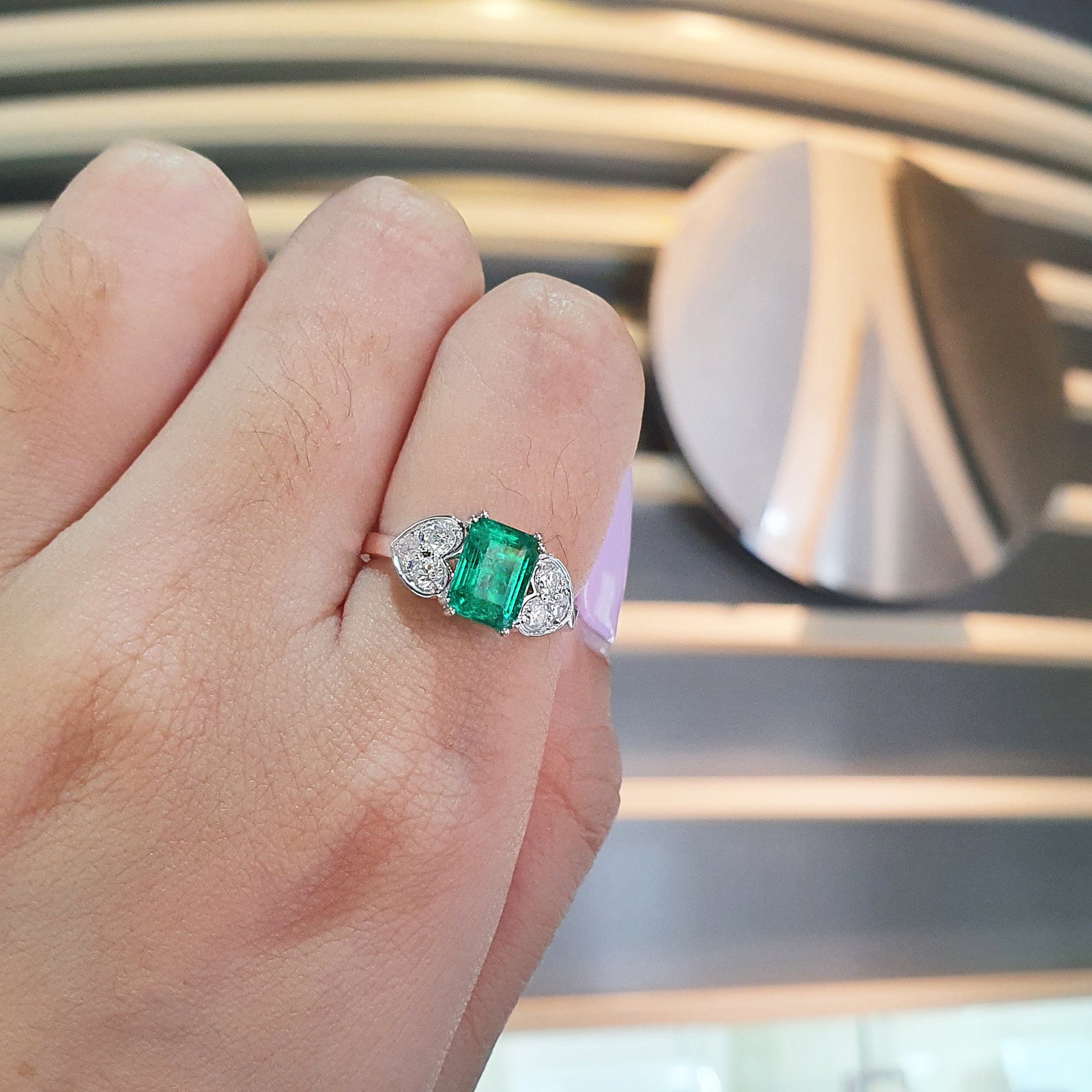 Nurja Three Stone Heart Ring 2022-159