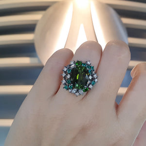 Renny Fancy Shape Cluster Ring - Green Oval 2022-238