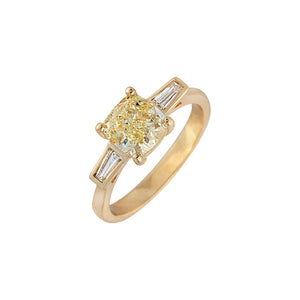 Ciarney Bezel Three Stone Ring - Diamond Yellow Cushion 2022-250