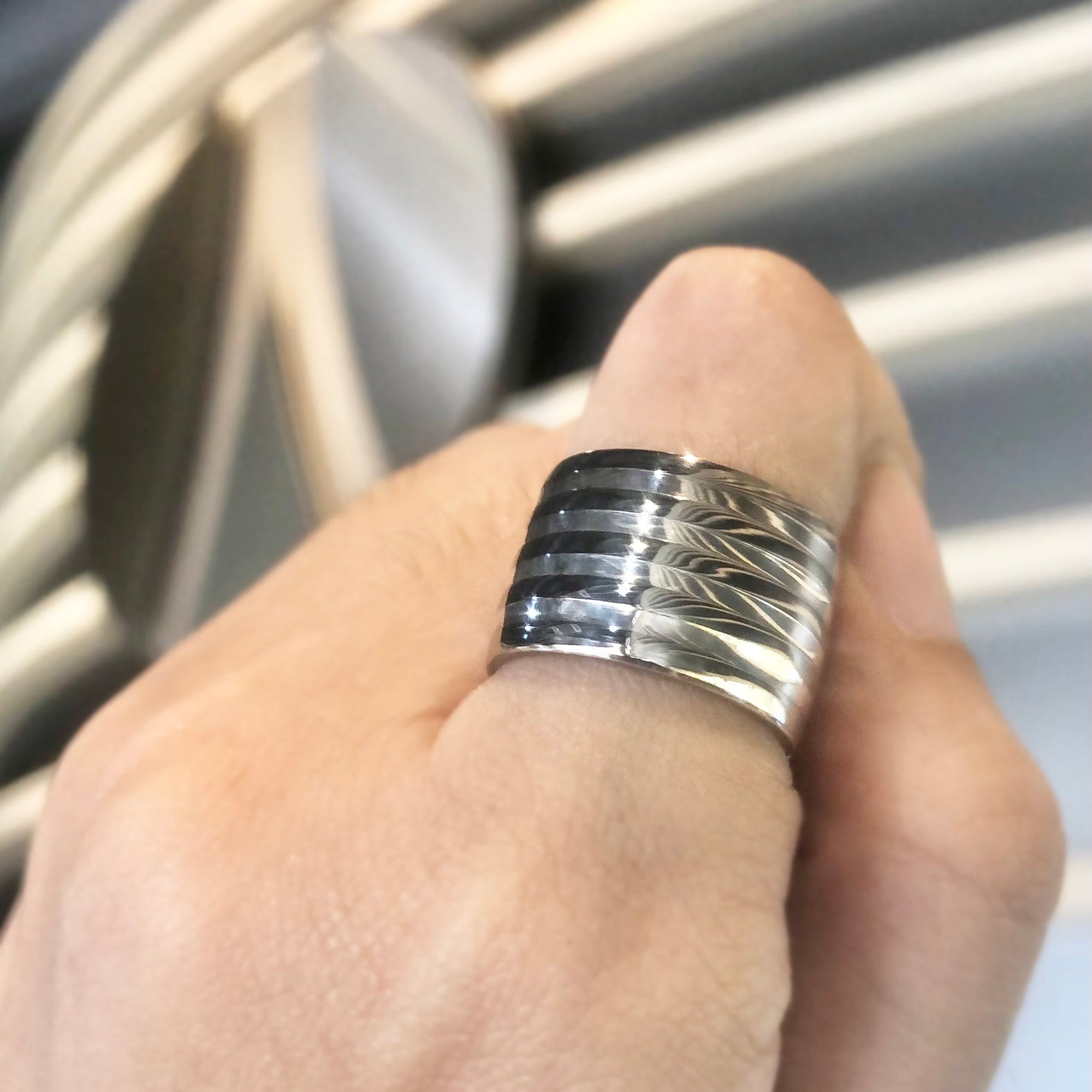 Kinetic Round Fusion Ring AG317