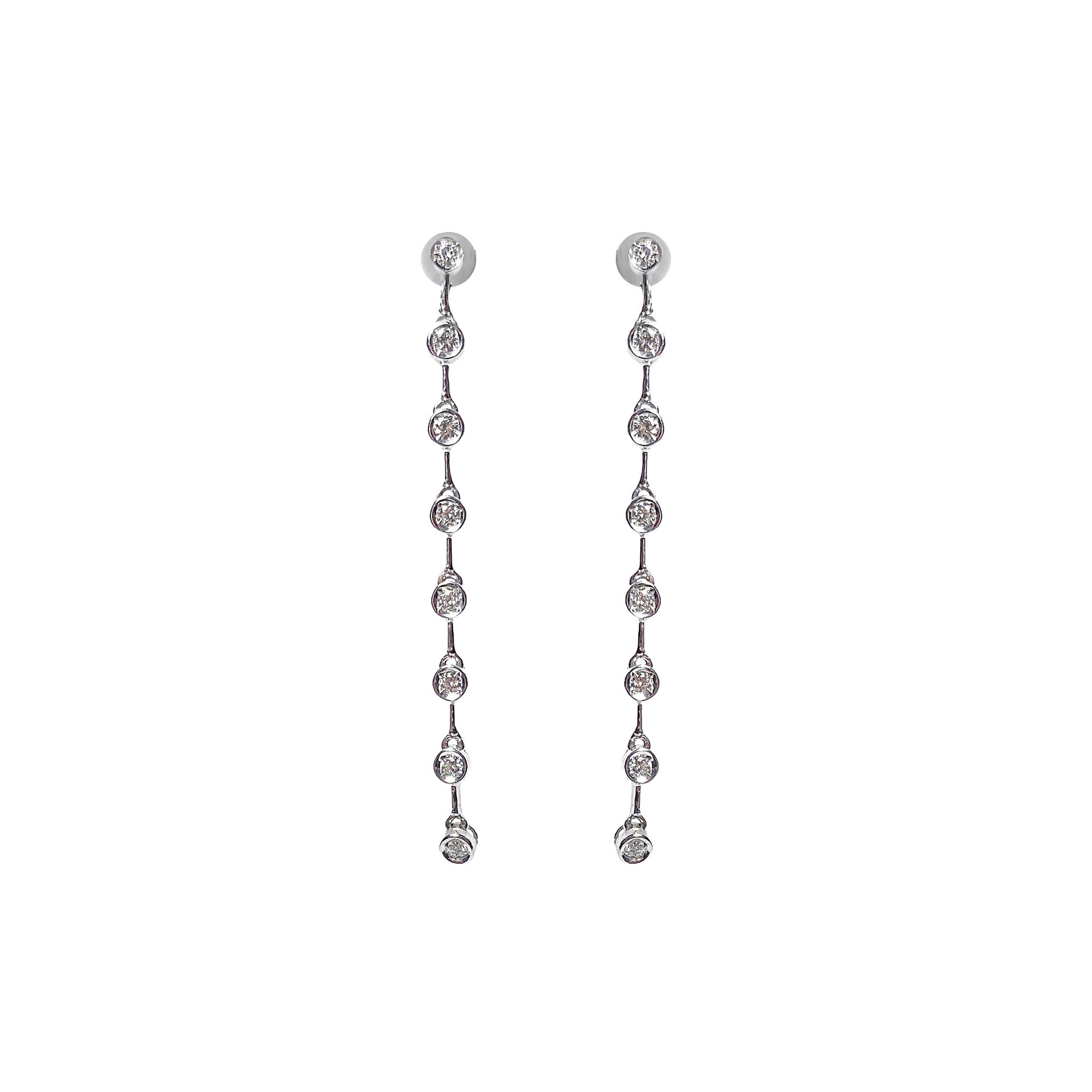 Eden Drop Down 18k White Gold and Diamonds Earrings AU362