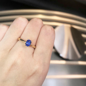 Petra Blue Sapphire Solitaire Ring AU404