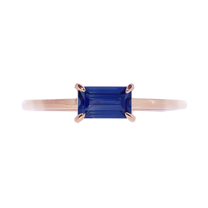 Janico Sapphire Horizontal Ring