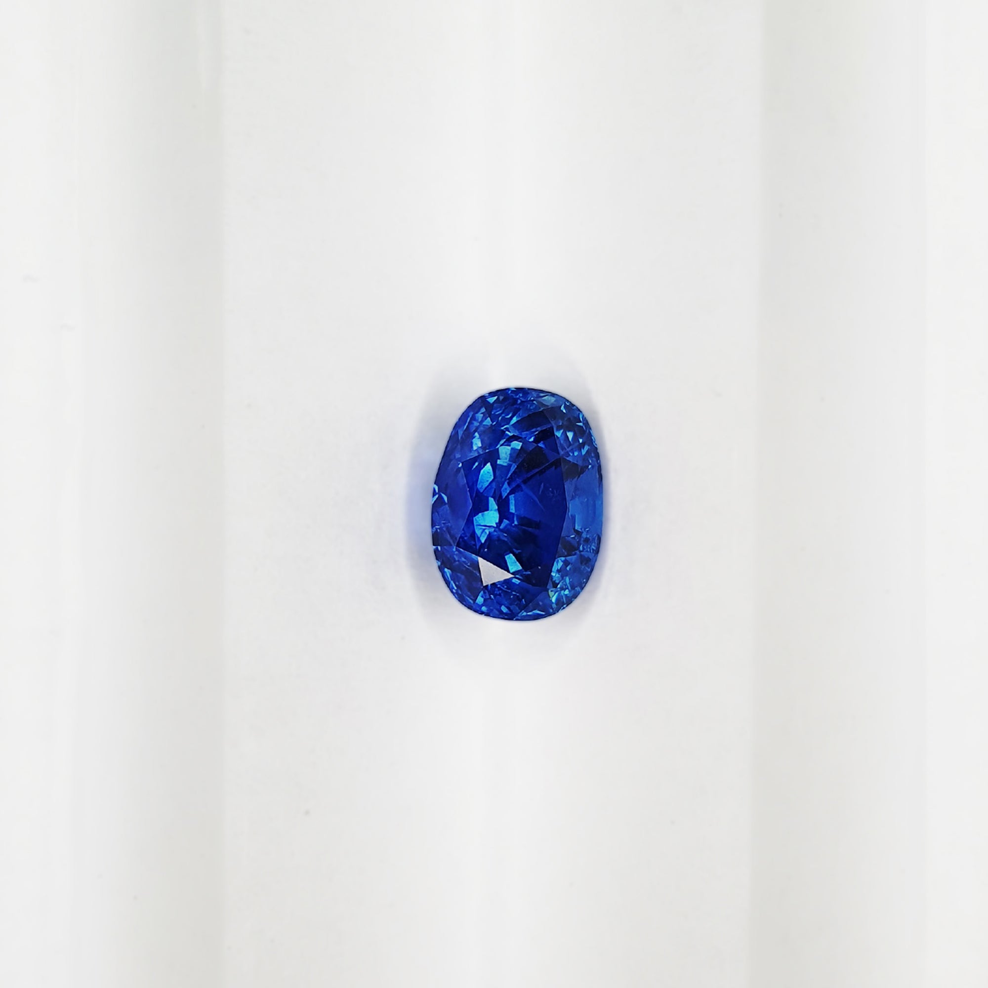 Burmese Unheated Blue Sapphire Oval 6.74CT G011