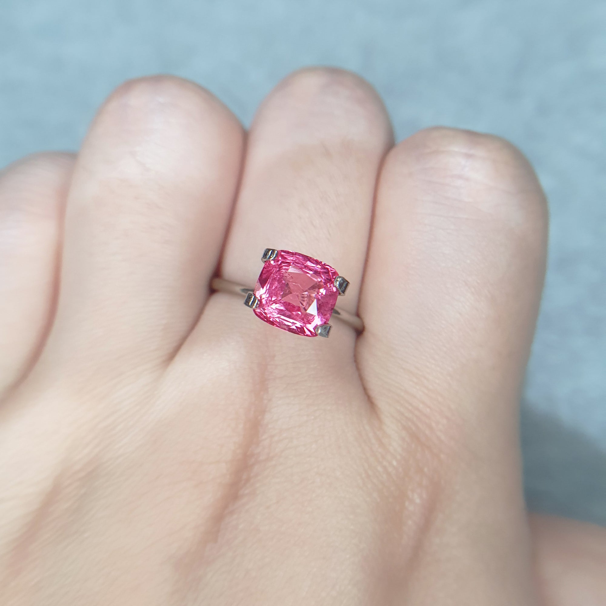 Mahenge Pink Spinel Cushion 2.31CT G022