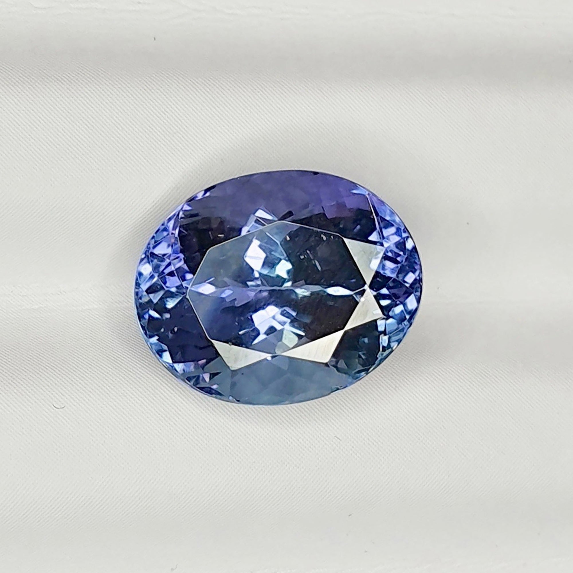 UNHEATED TANZANITE OVAL 6.63CT PLEOCHORISM G048