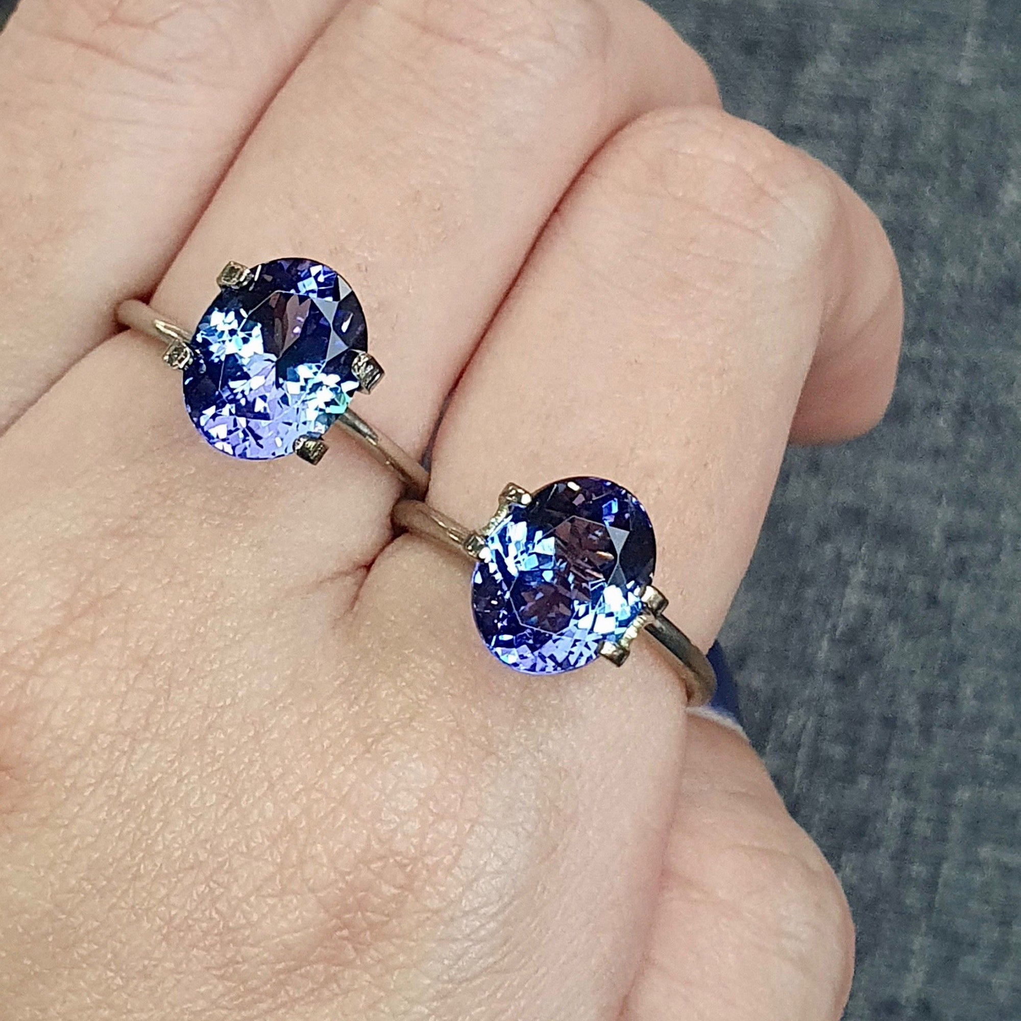 UNHEATED TANZANITE OVAL PAIR 6CT G088