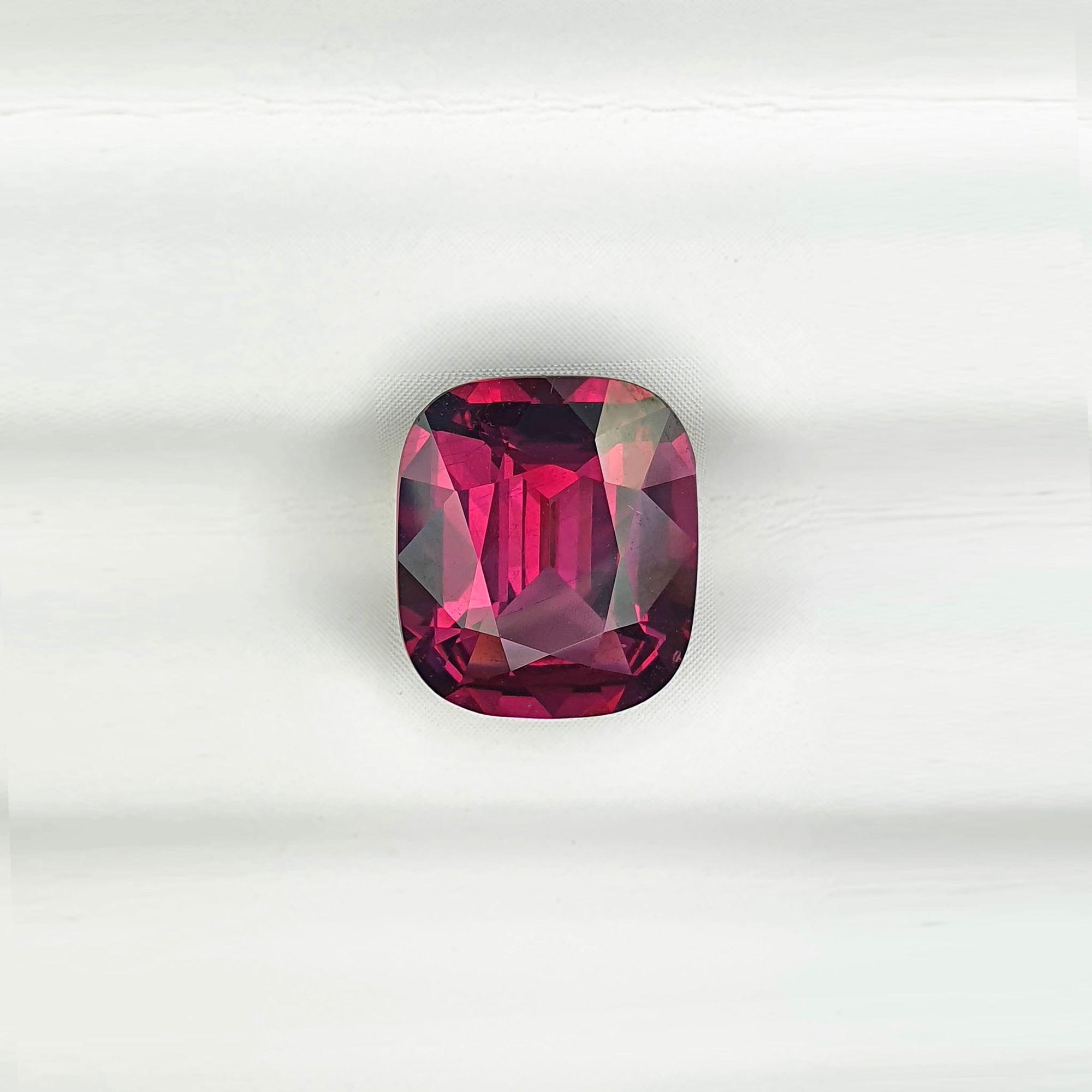 Violet Garnet Long Cushion 4CT G119