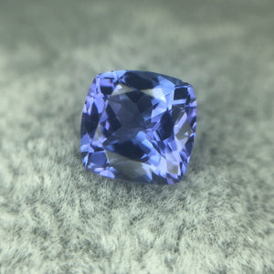 TANZANITE CUSH  1.5CT G182-1