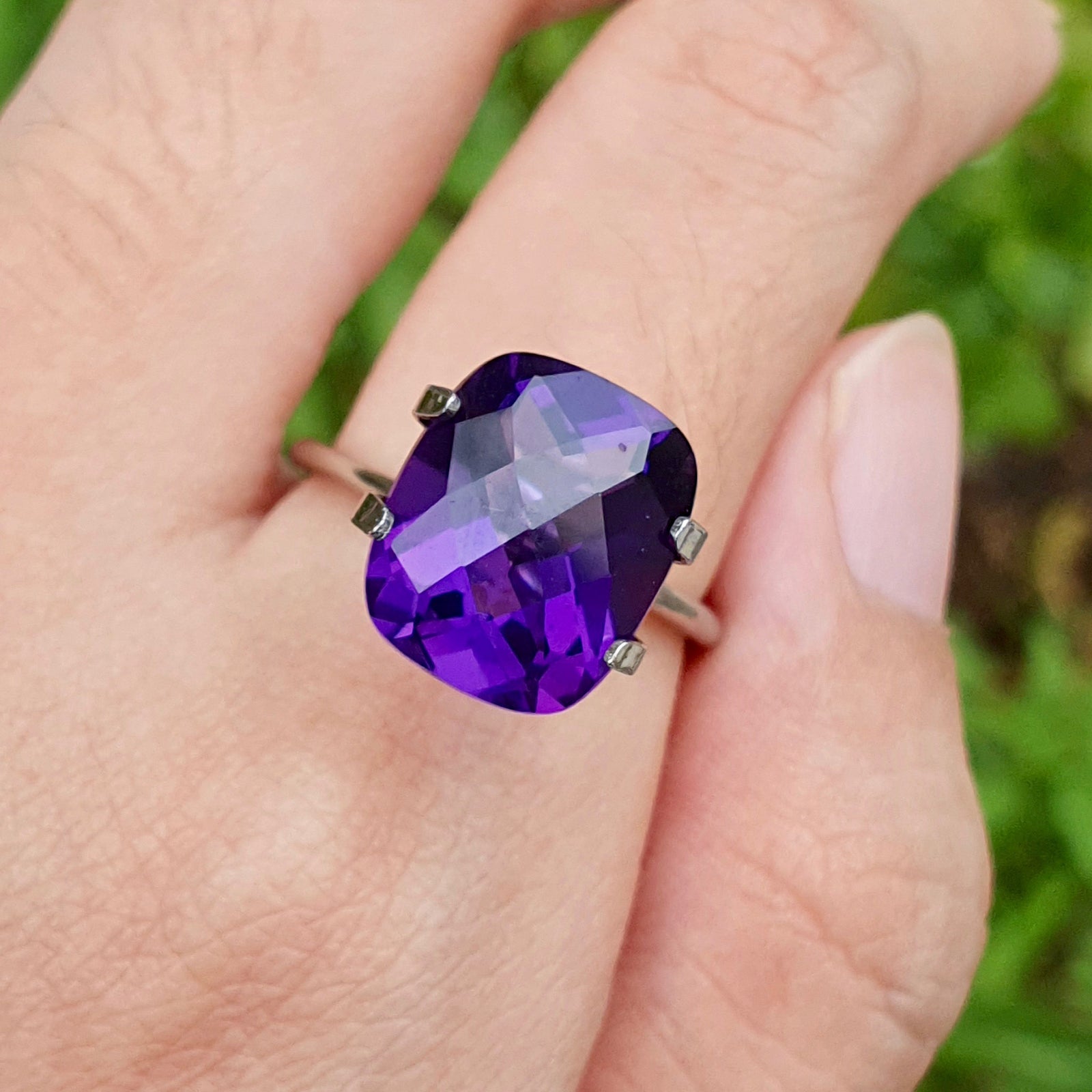 Amethyst Long Cushion Checkered Board 5CT G237