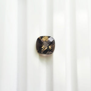 Smoky Quartz Checkered Cush 6 MM G252