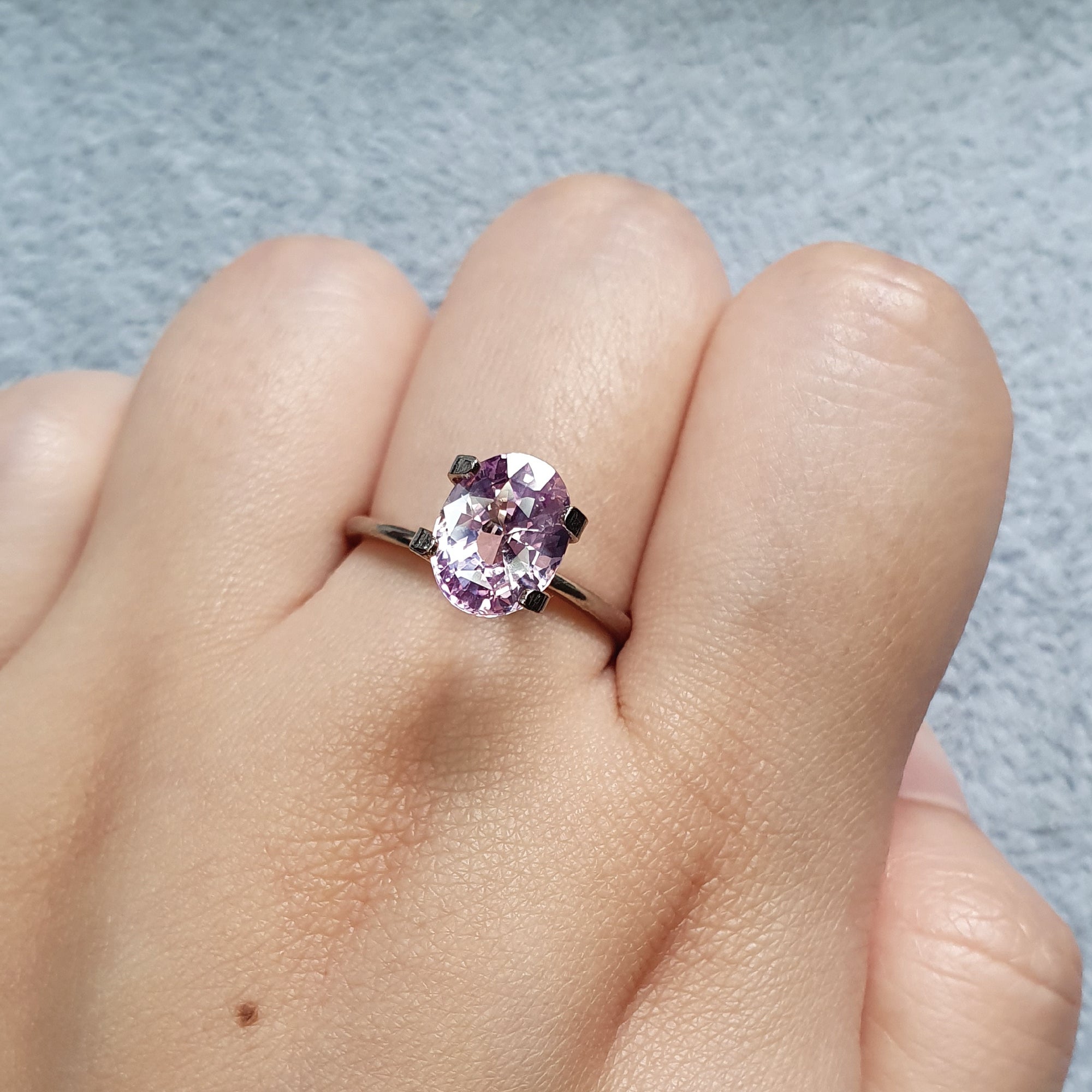 Pink Sapphire Oval 2.22CT G266