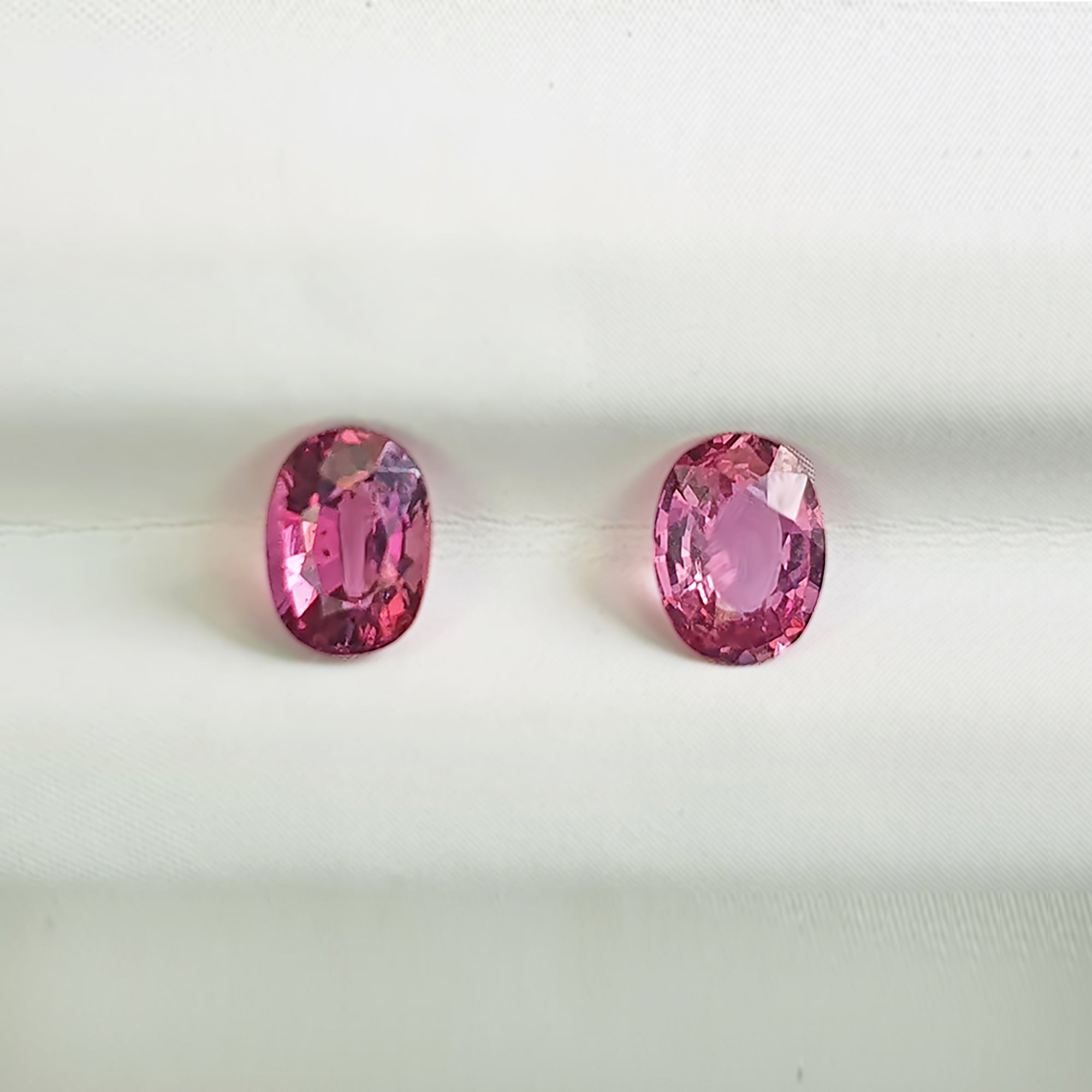 Padparadscha Sapphire Oval Pairs 1.2CT G269