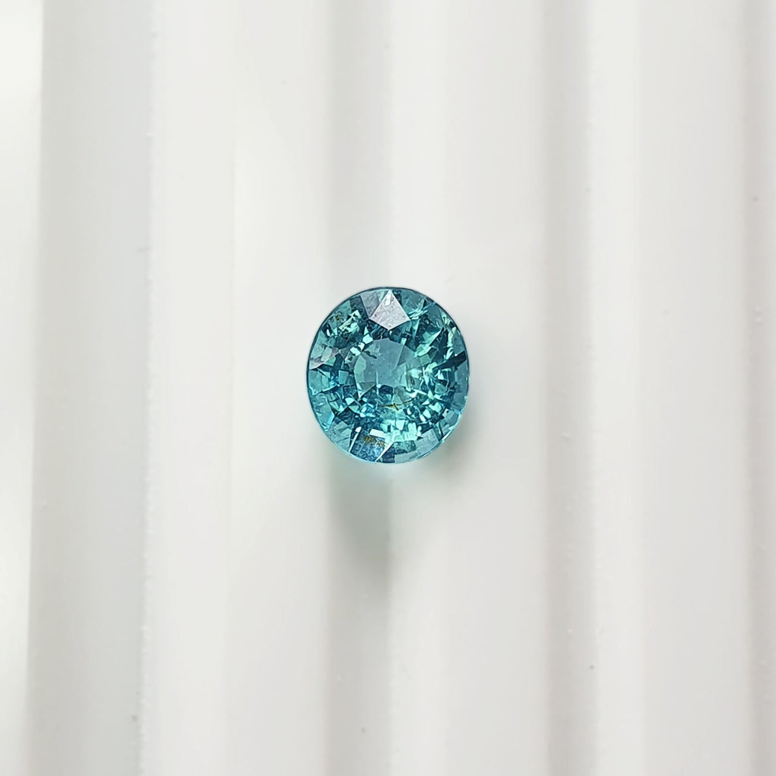 G277 Paraiba Tourmaline Oval 1.185CT