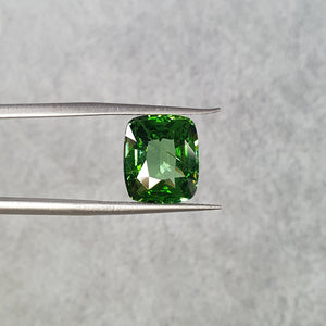 Green Zircon Long Cush 6.24CT G358