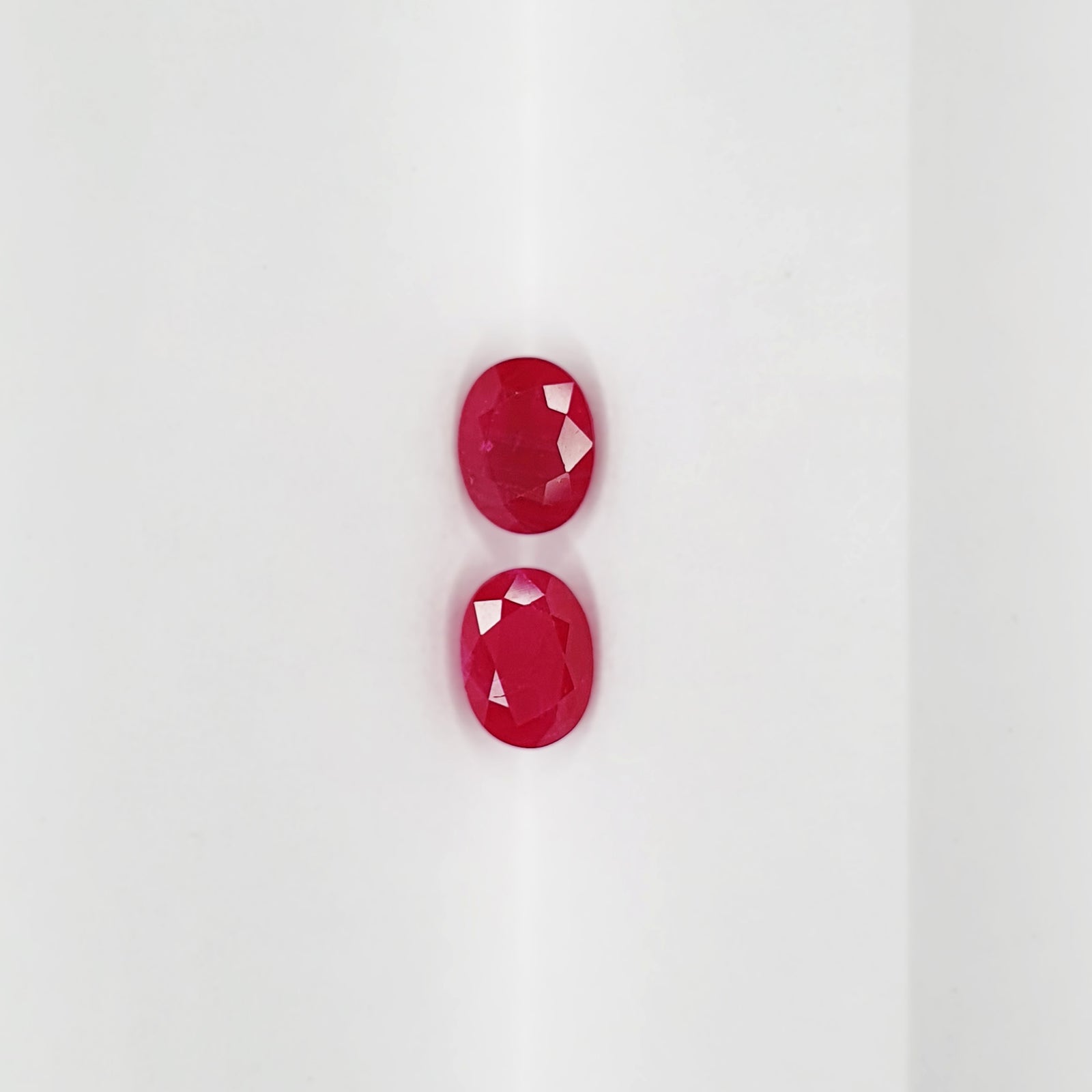 Burmese Ruby Pair Oval 1.55CT G380