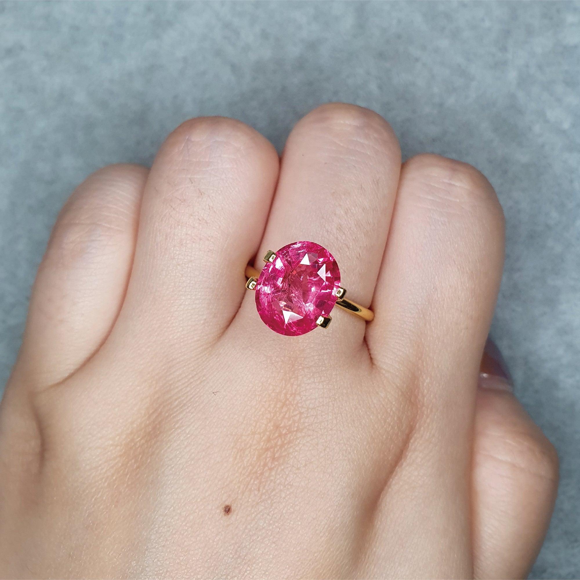 Mahenge Pink Spinel Oval 5.03CT G384