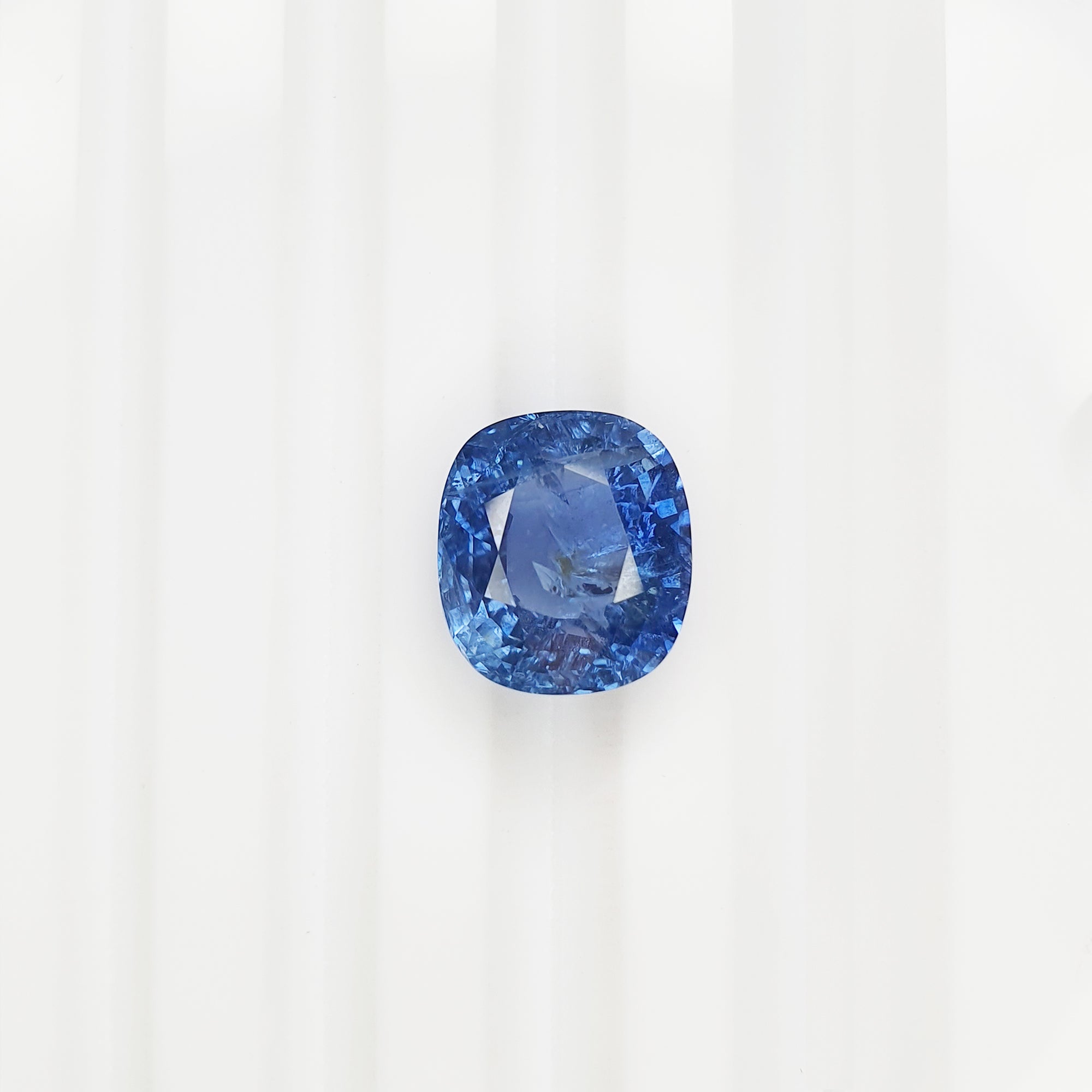 Burmese Unheated Blue Sapphire Long Cushion 4.51CT G391