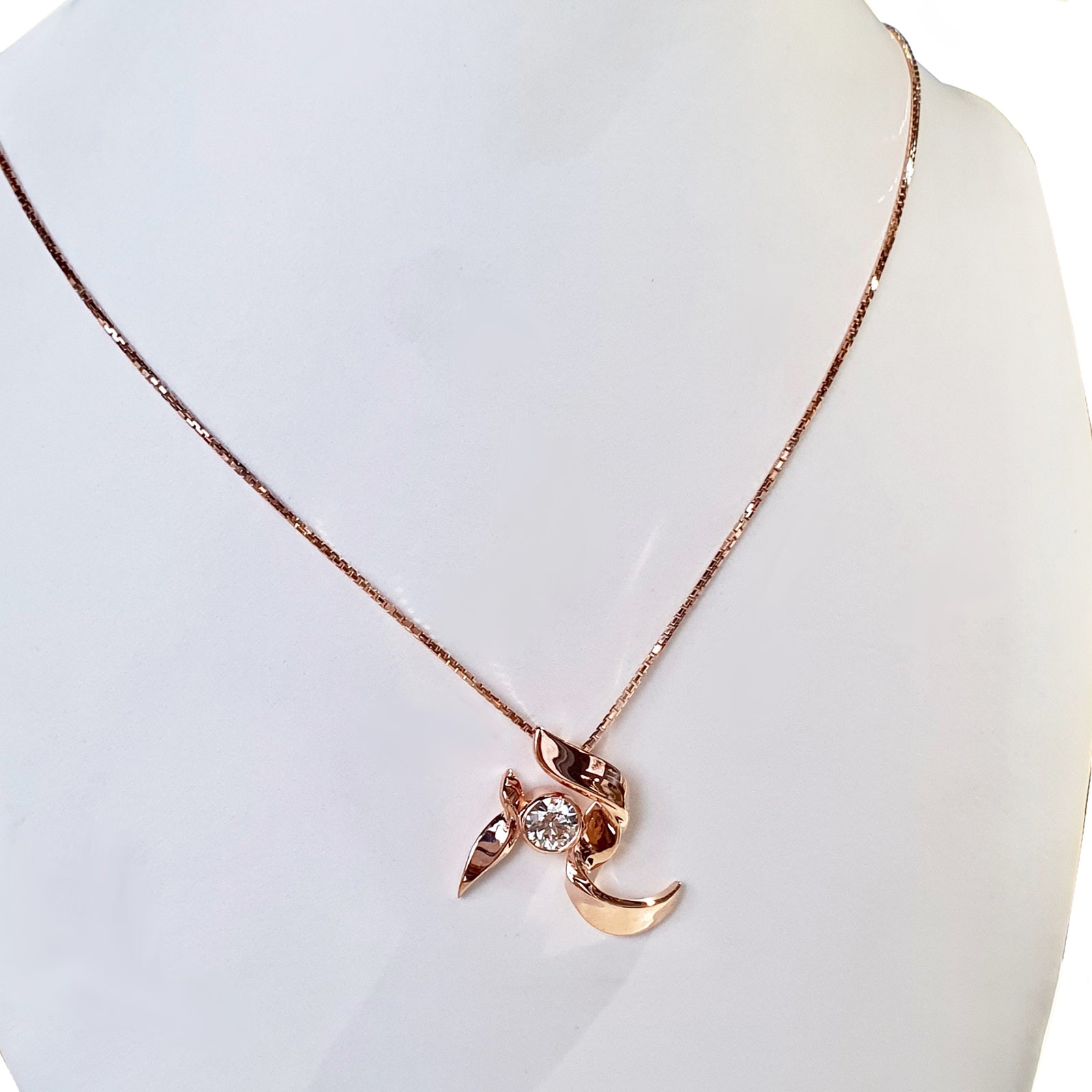 Gilad-R Contemporary Initial Pendant - White Round 2020-175