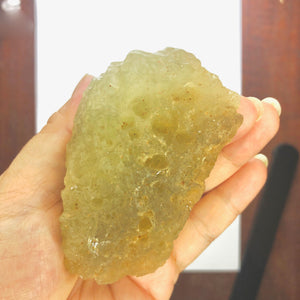 2 BEASIS LIBYAN DESERT GLASS GOLD TEKTITE G578