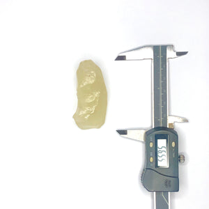 22 GLISCH LIBYAN DESERT GLASS GOLD TEKTITE G598