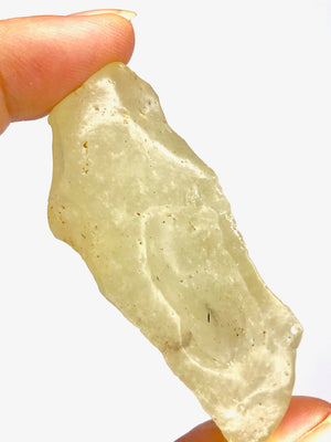 22 GLISCH LIBYAN DESERT GLASS GOLD TEKTITE G598