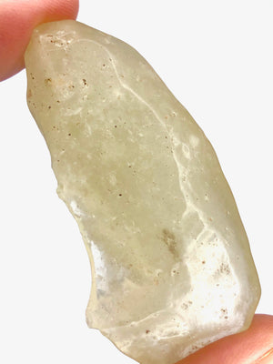 22 GLISCH LIBYAN DESERT GLASS GOLD TEKTITE G598