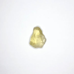 29 FAM LIBYAN DESERT GLASS GOLD TEKTITE G605