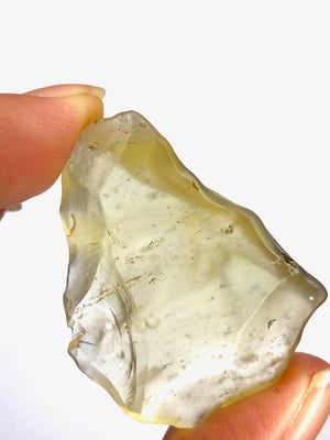 29 FAM LIBYAN DESERT GLASS GOLD TEKTITE G605
