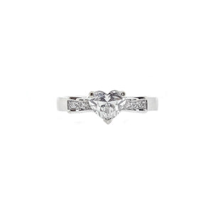 Viadem Heart Diamond Solitaire Engagement Ring 0.7CT M045