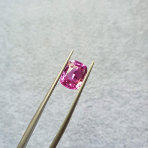 Pink Sapphire 2.67CT Long Cushion GIA M286