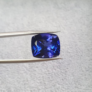 Tanzanite Long Cushion 14.25CT M435