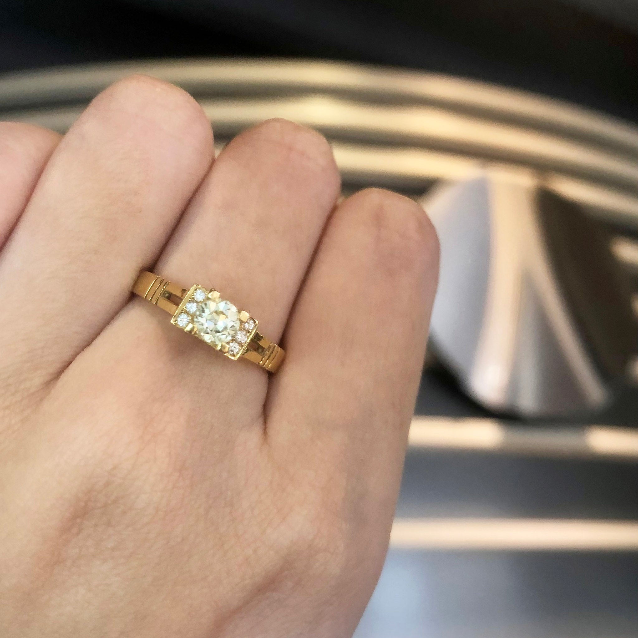 Esmara Vintage Diamond Solitaire Ring M518 Autium Jewels