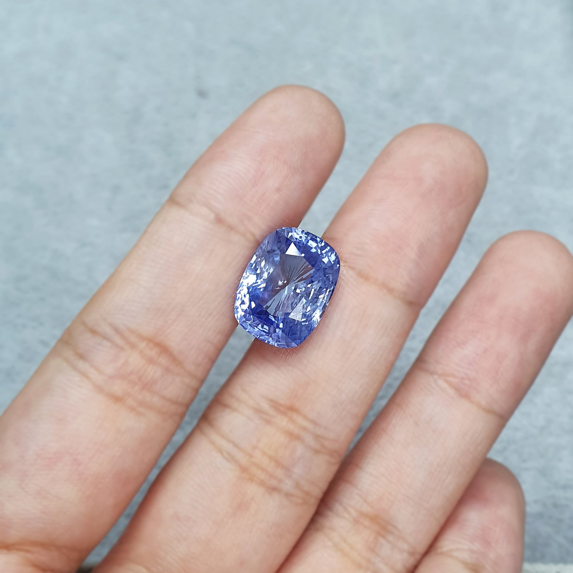 Unheated Blue Sapphire Long Cushion 10CT M538