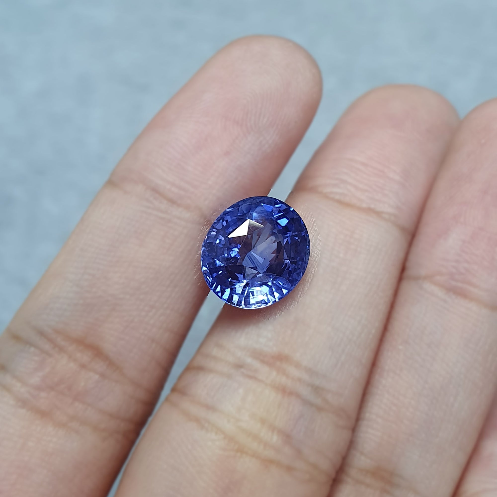 Vivid Blue Sapphire Oval 5.65CT M547