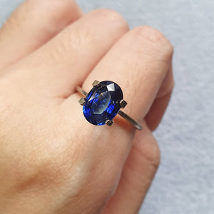 Vivid Blue Sapphire Oval 3.2CT G265